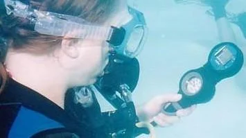 Diver checking sir supply