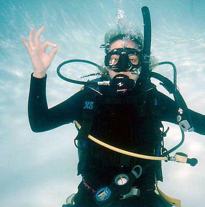 Diver showing OK signal