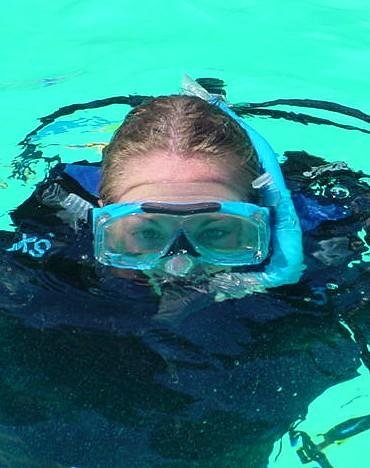 Diver checking neutral buoyancy